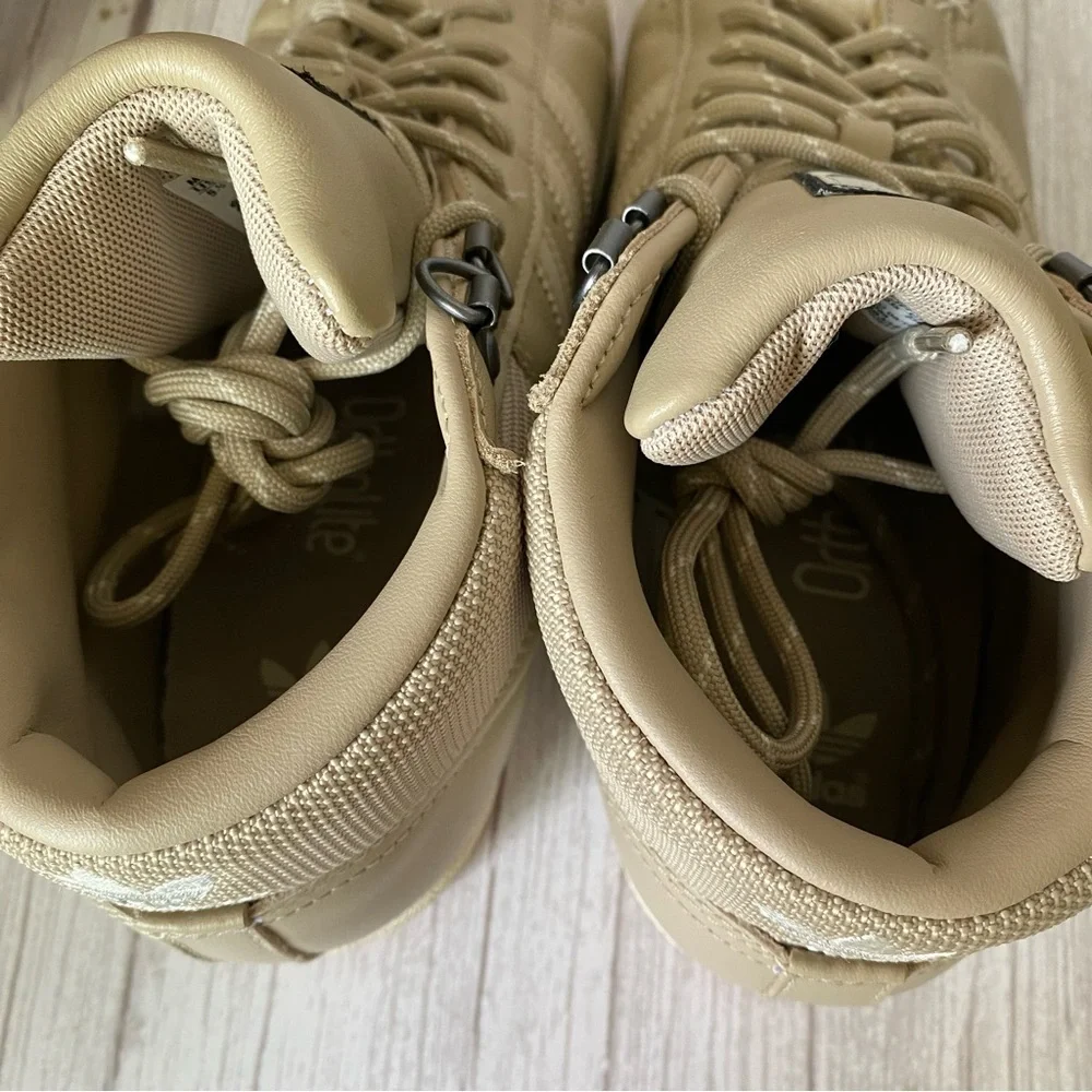 ADIDAS - PRO MODEL SHELL TOES BEIGE SNEAKERS - Picture 4 of 9